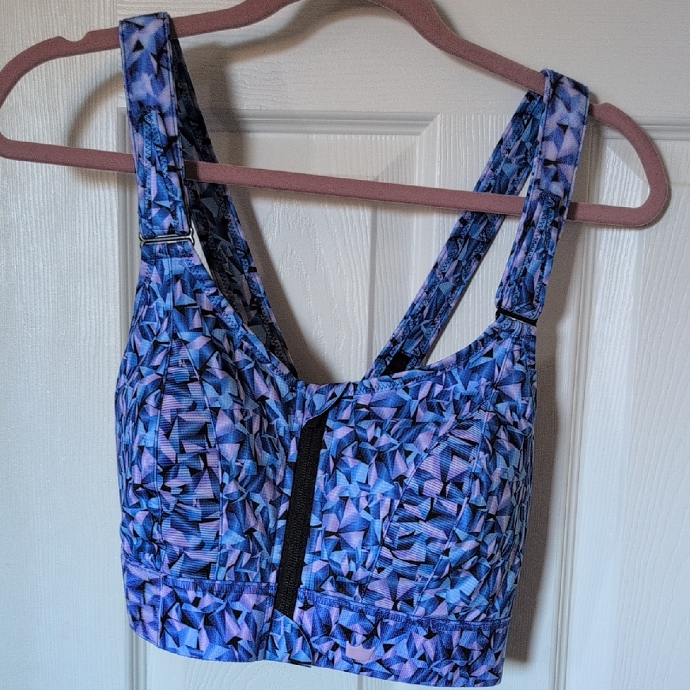 NWT SHEFIT Ultimate Geometric Sports Bra